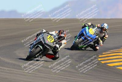 media/Oct-29-2022-CVMA (Sat) [[14c0aa3b66]]/Race 4 500 Supersport-350 Supersport/